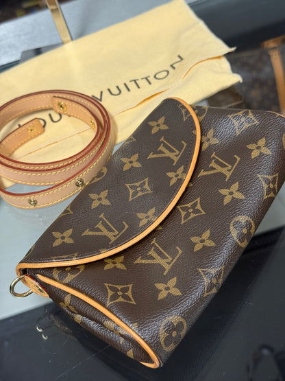 Louis Vuitton Pochette Florentine XS Monogram Canvas Belt Bag M51855
