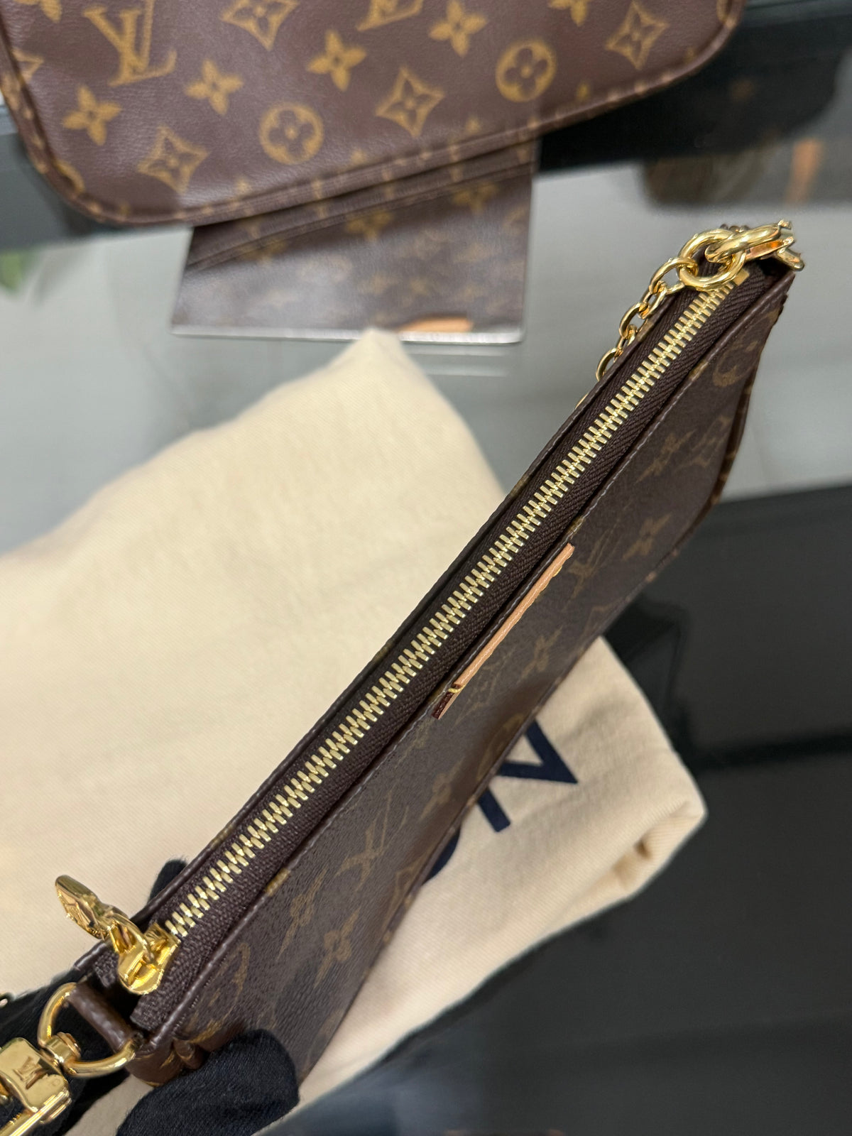 LOUIS VUITTON Multi Pochette Accessoires in Monogram Pink Strap