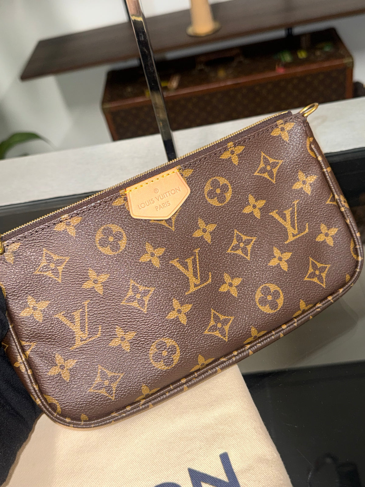LOUIS VUITTON Multi Pochette Accessoires in Monogram Pink Strap