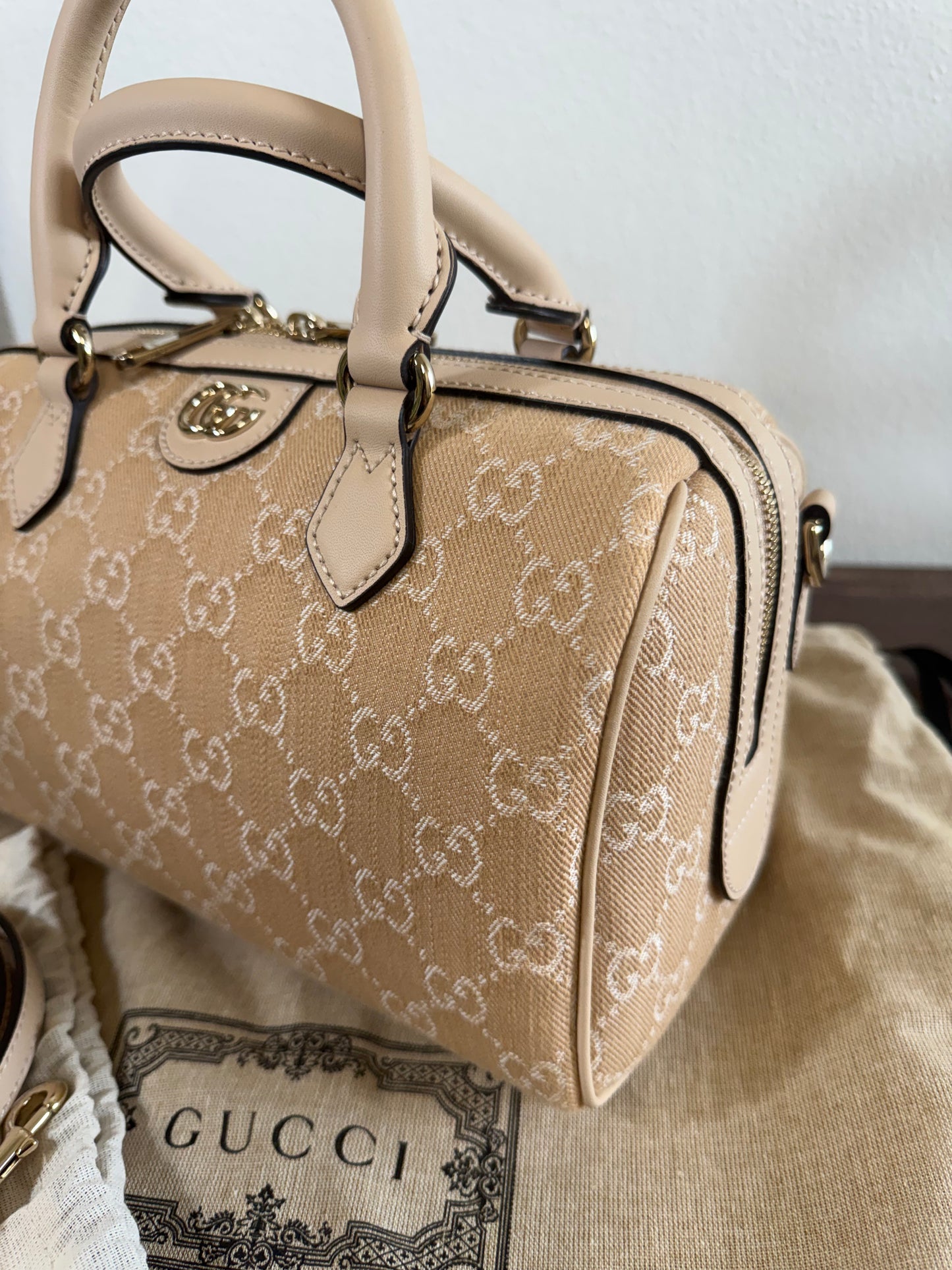 GUCCI BOSTON BAG IN BEIGE