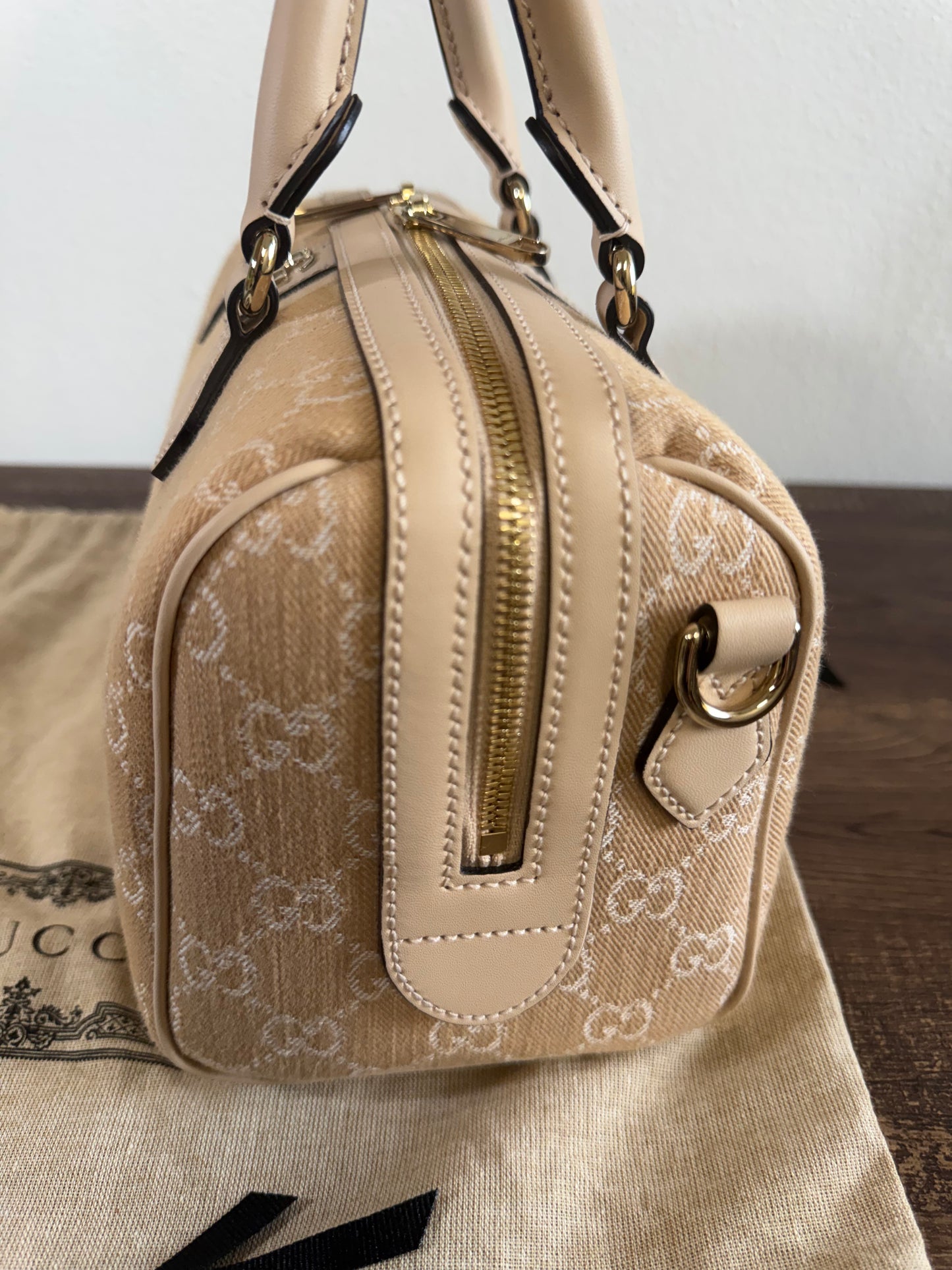 GUCCI BOSTON BAG IN BEIGE