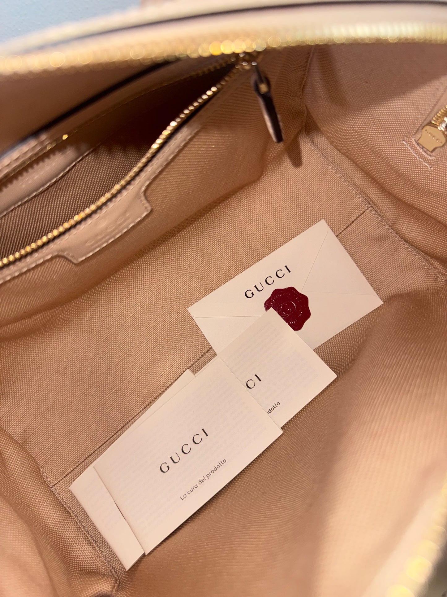 GUCCI BOSTON BAG IN BEIGE