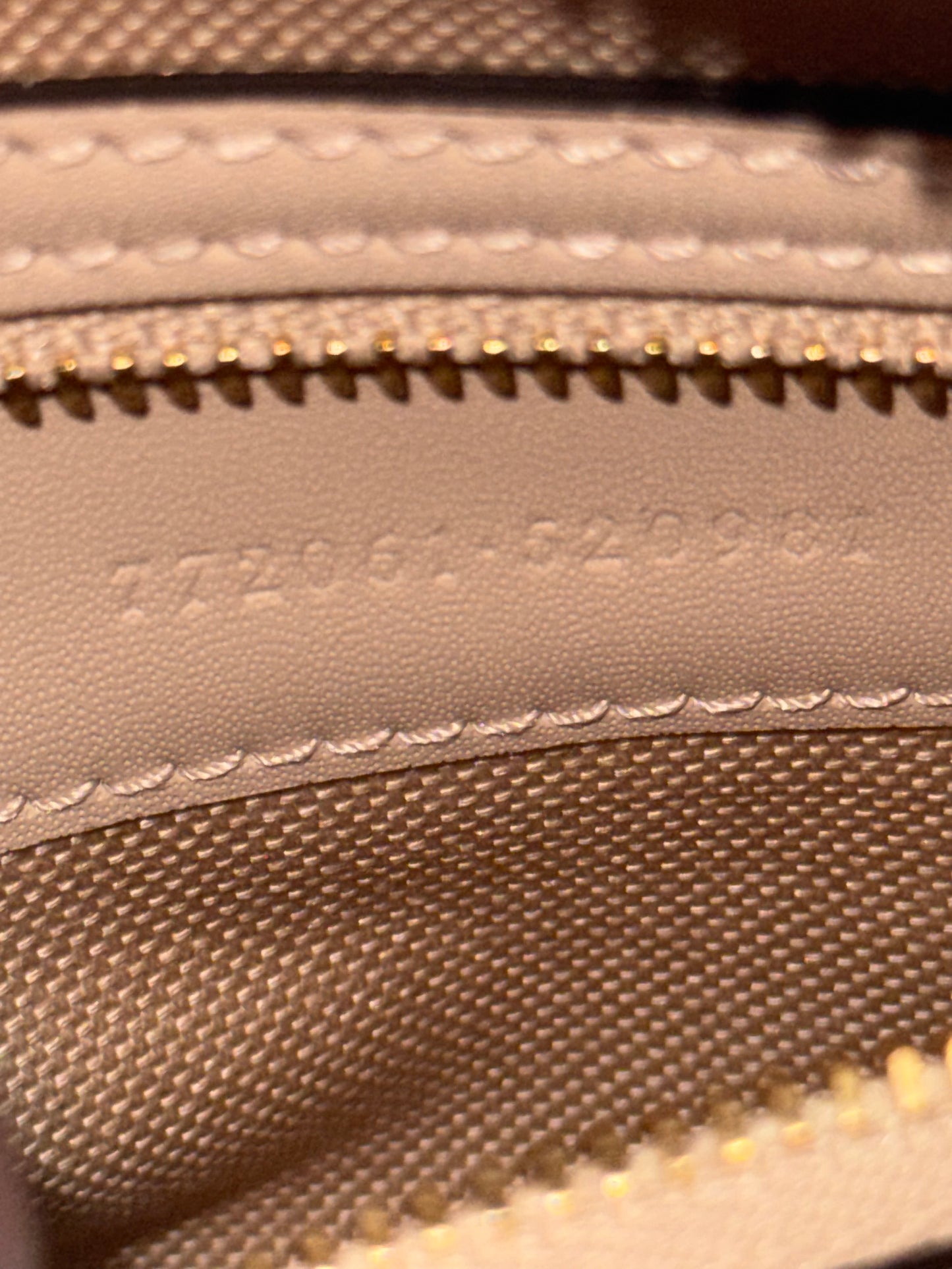 GUCCI BOSTON BAG IN BEIGE