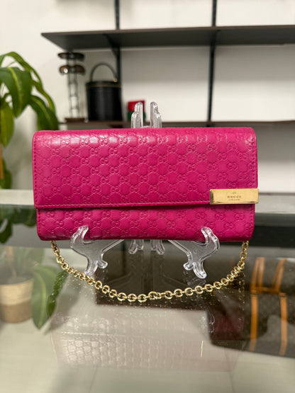 Gucci Microguccissima Pink Leather Wallet on Chain