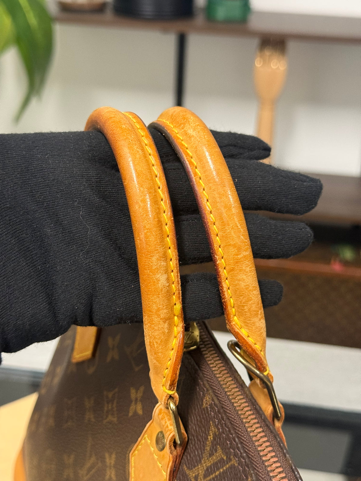 Louis Vuitton Vintage Alma PM in Monogram Canvas