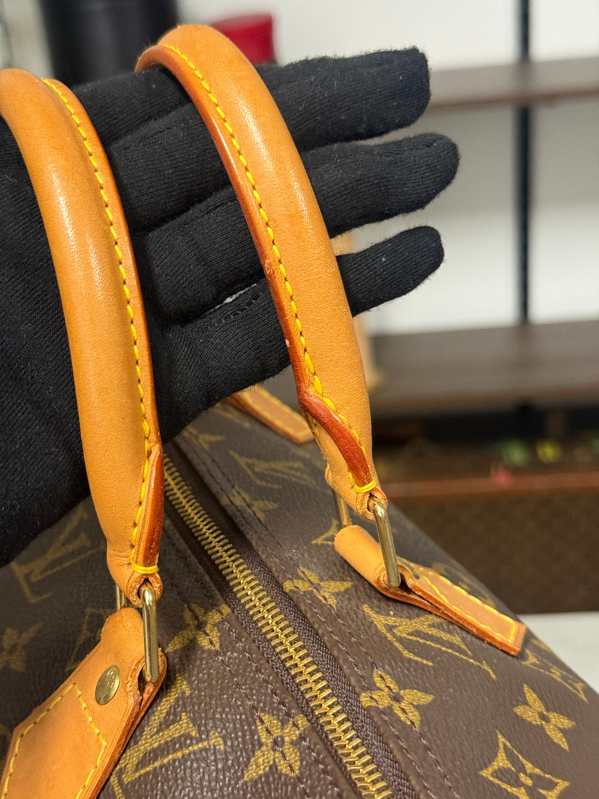 Louis Vuitton Speedy 40 in Monogram