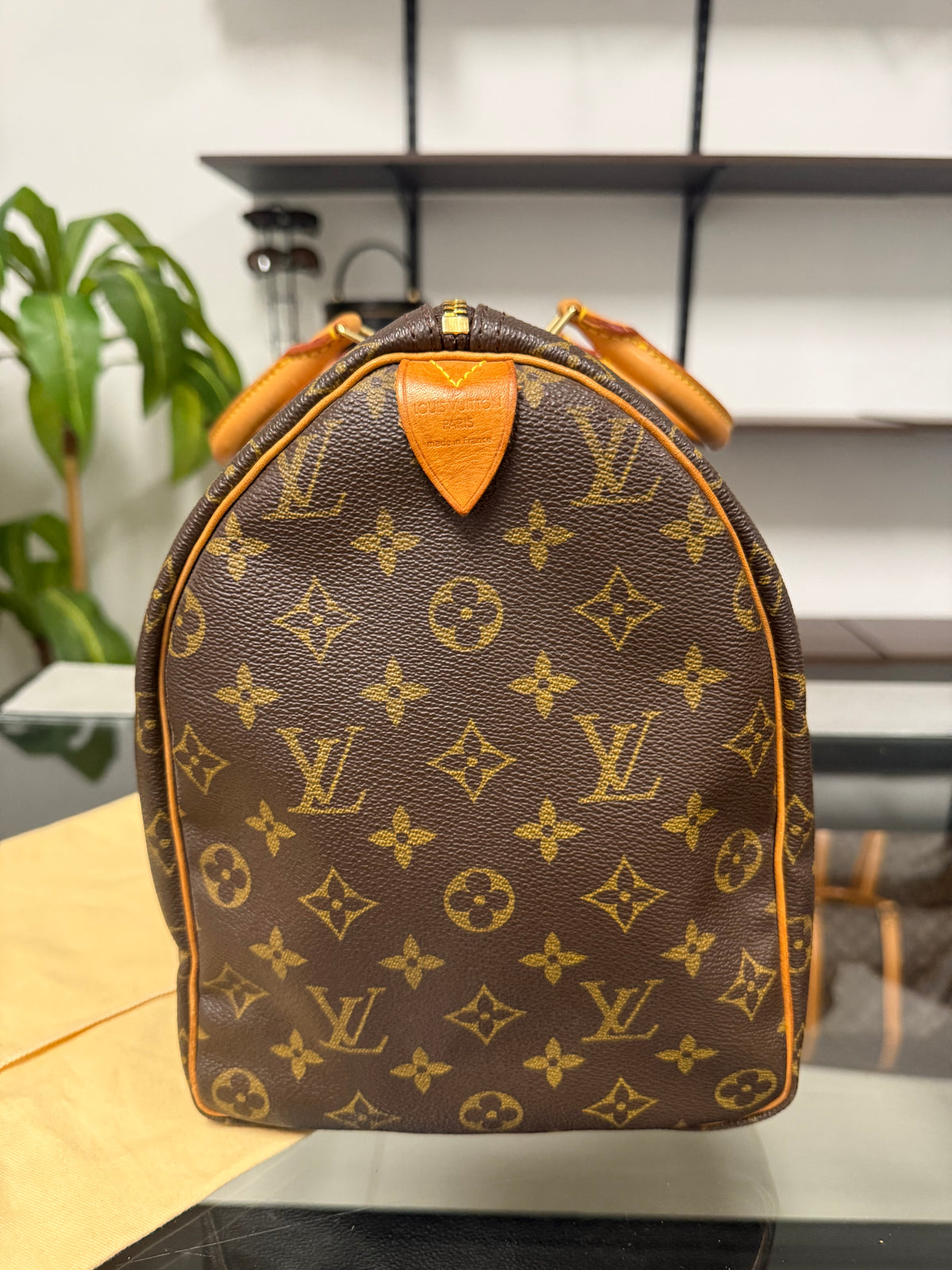 Louis Vuitton Speedy 40 in Monogram