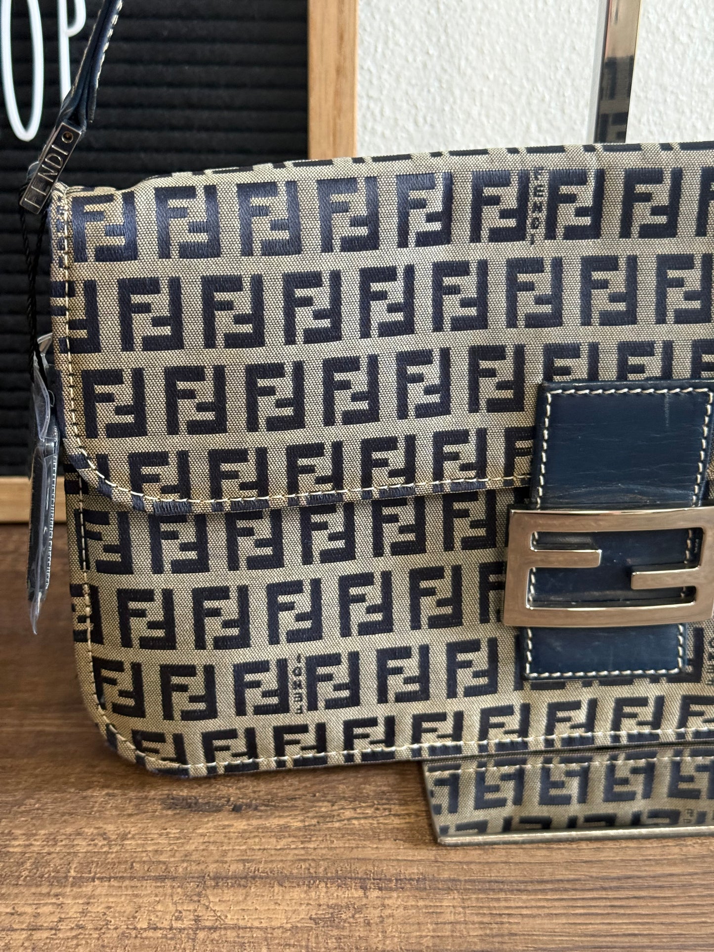FENDI ZUCCHINO MAMA BAGUETTE NAVY BLUE