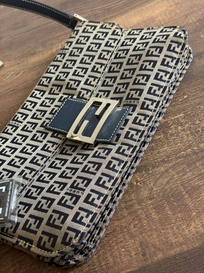 FENDI ZUCCHINO MAMA BAGUETTE NAVY BLUE