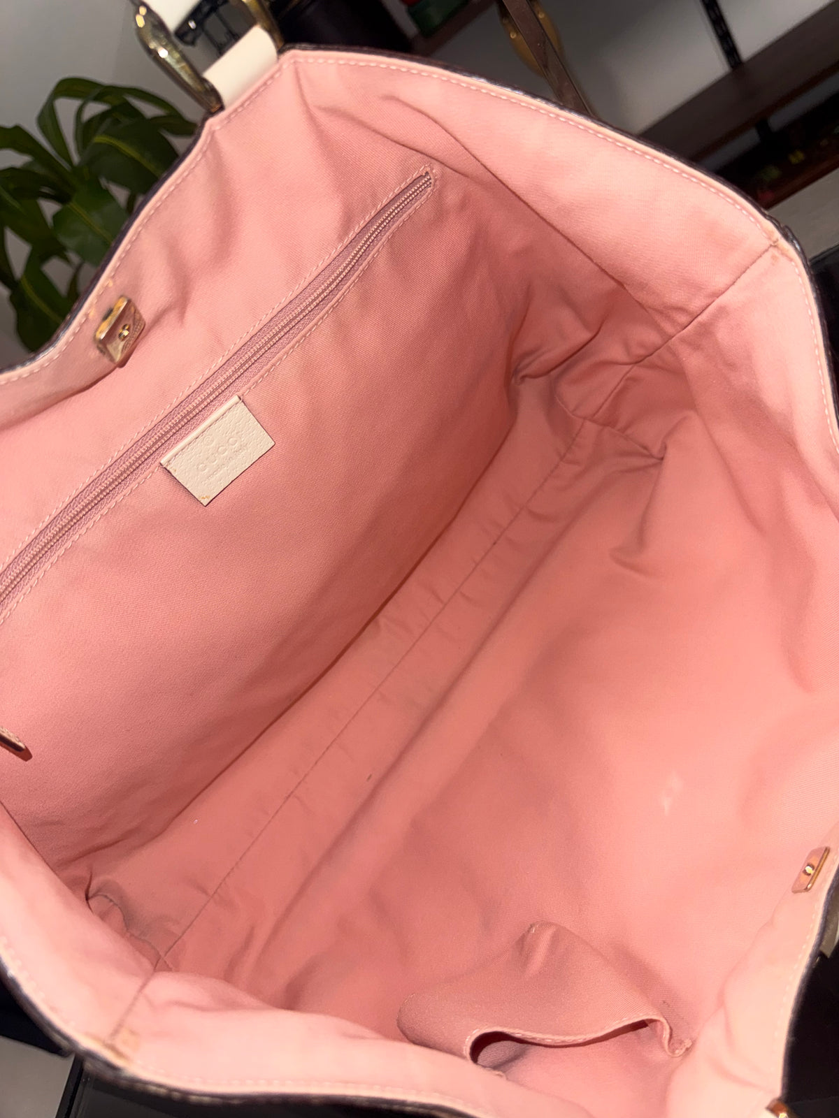 Gucci Abbey Tote Bag 141472 in Pink GG Jacquard