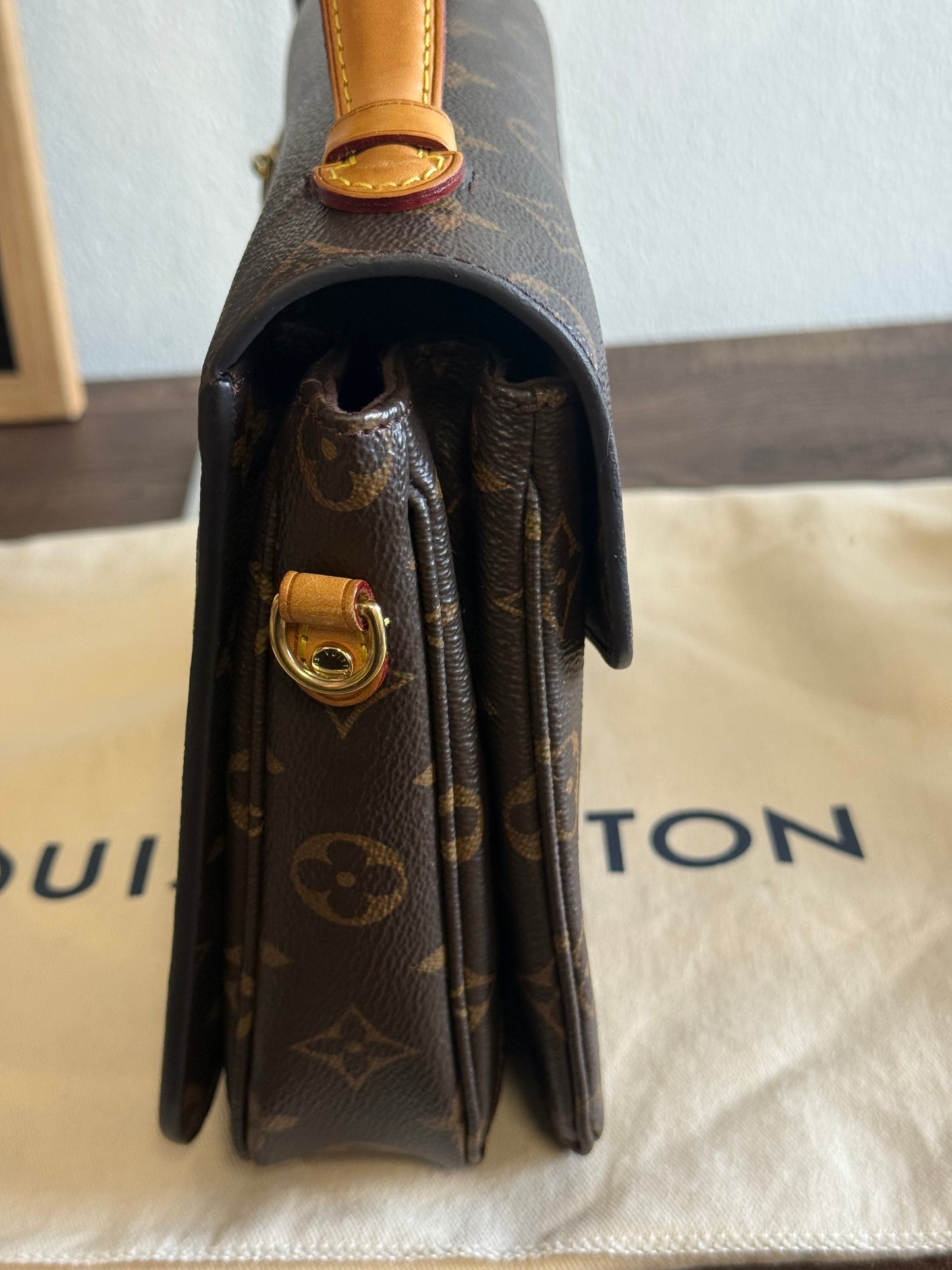 POCHETTE METIS