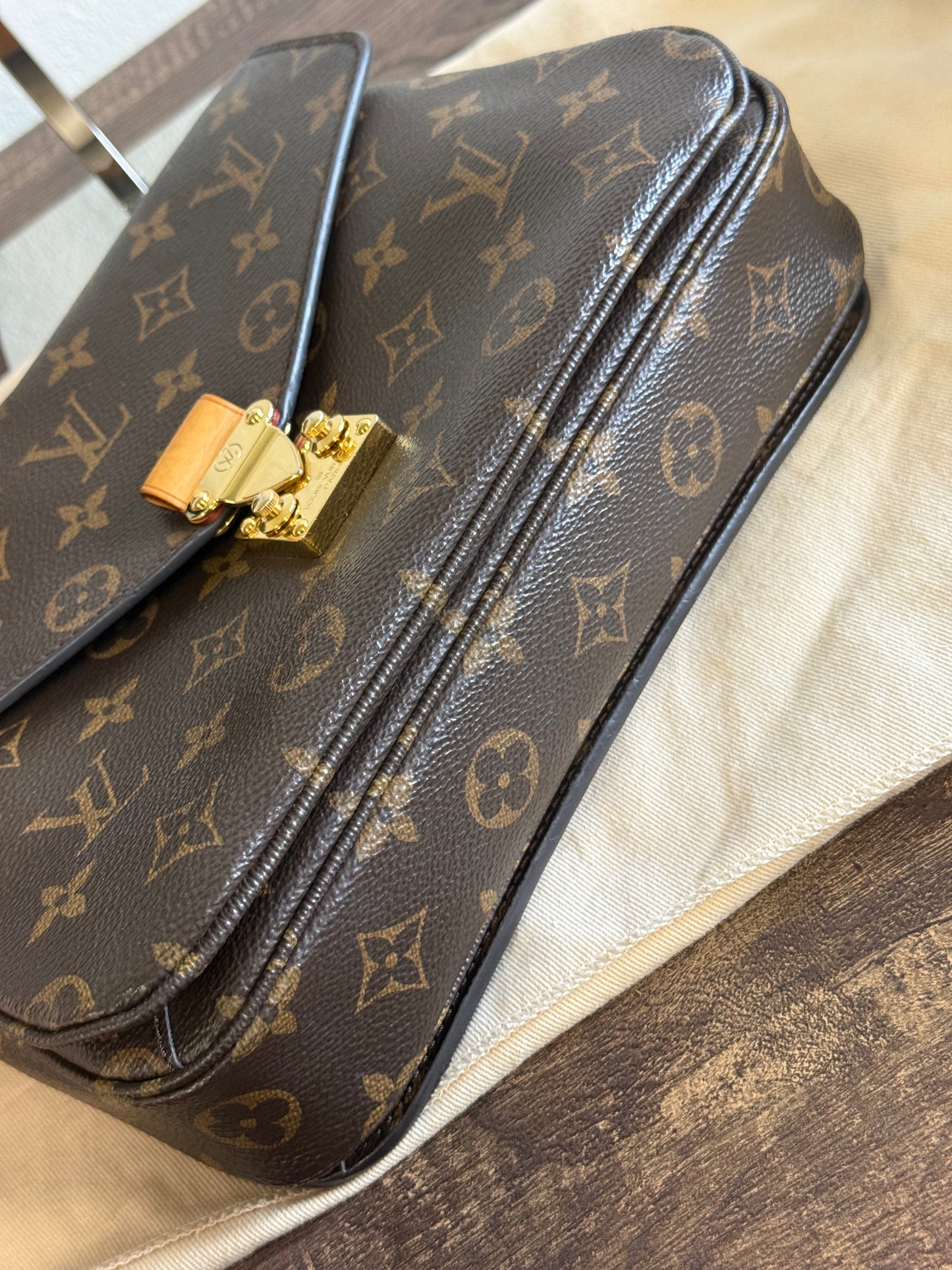 POCHETTE METIS