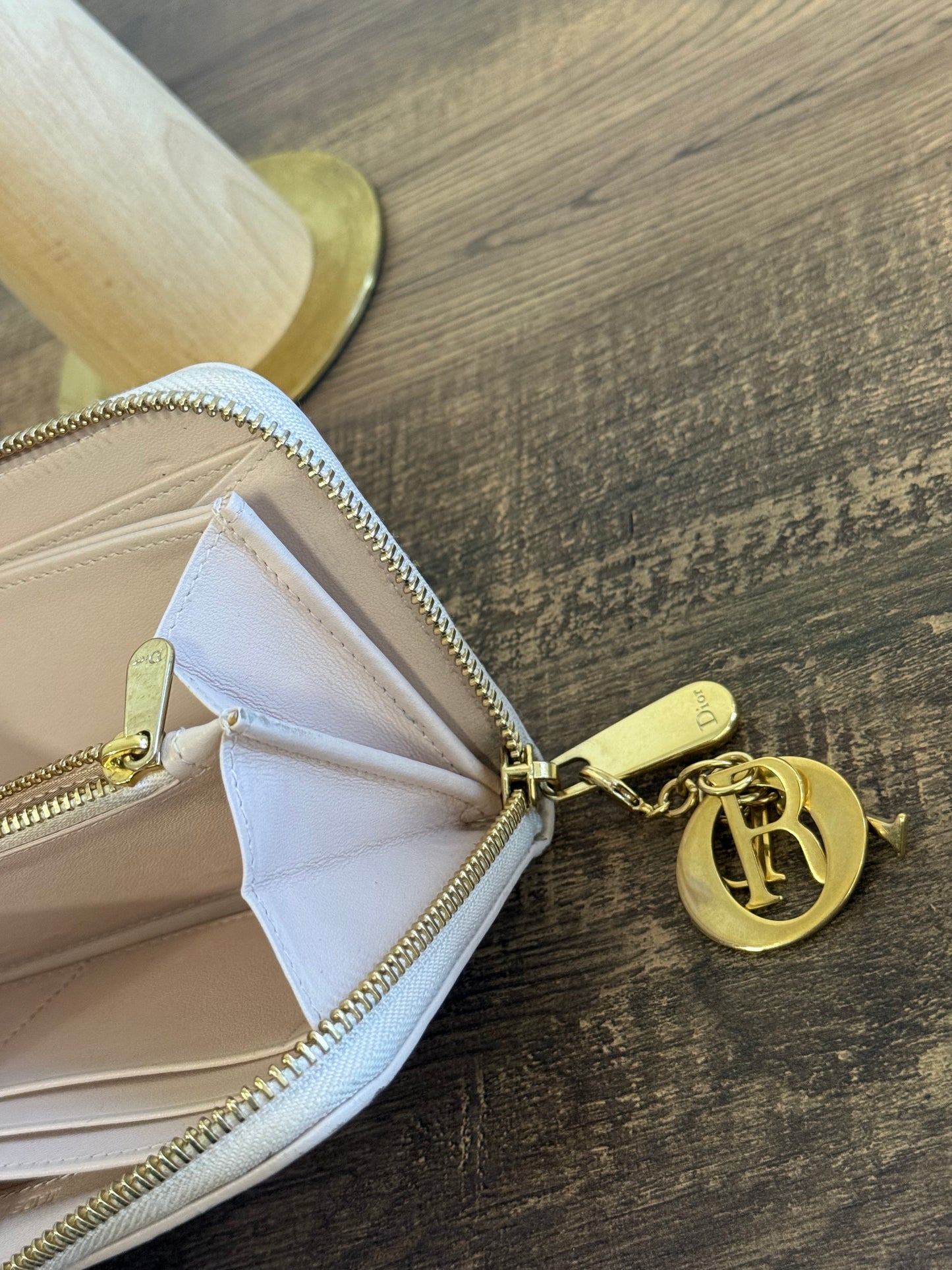 DIOR WALLET