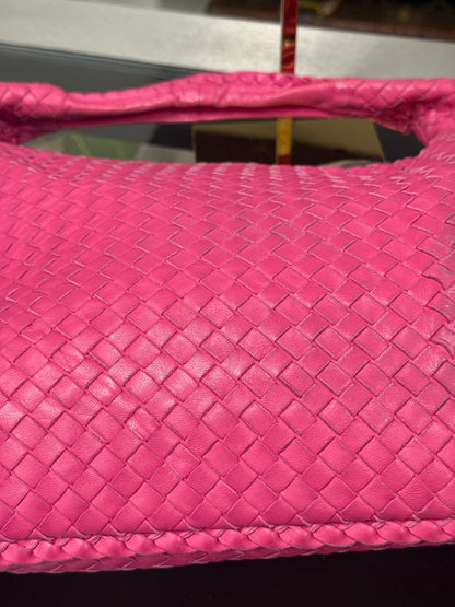 Intrecciato Medium Hobo Pink Shoulder Bag