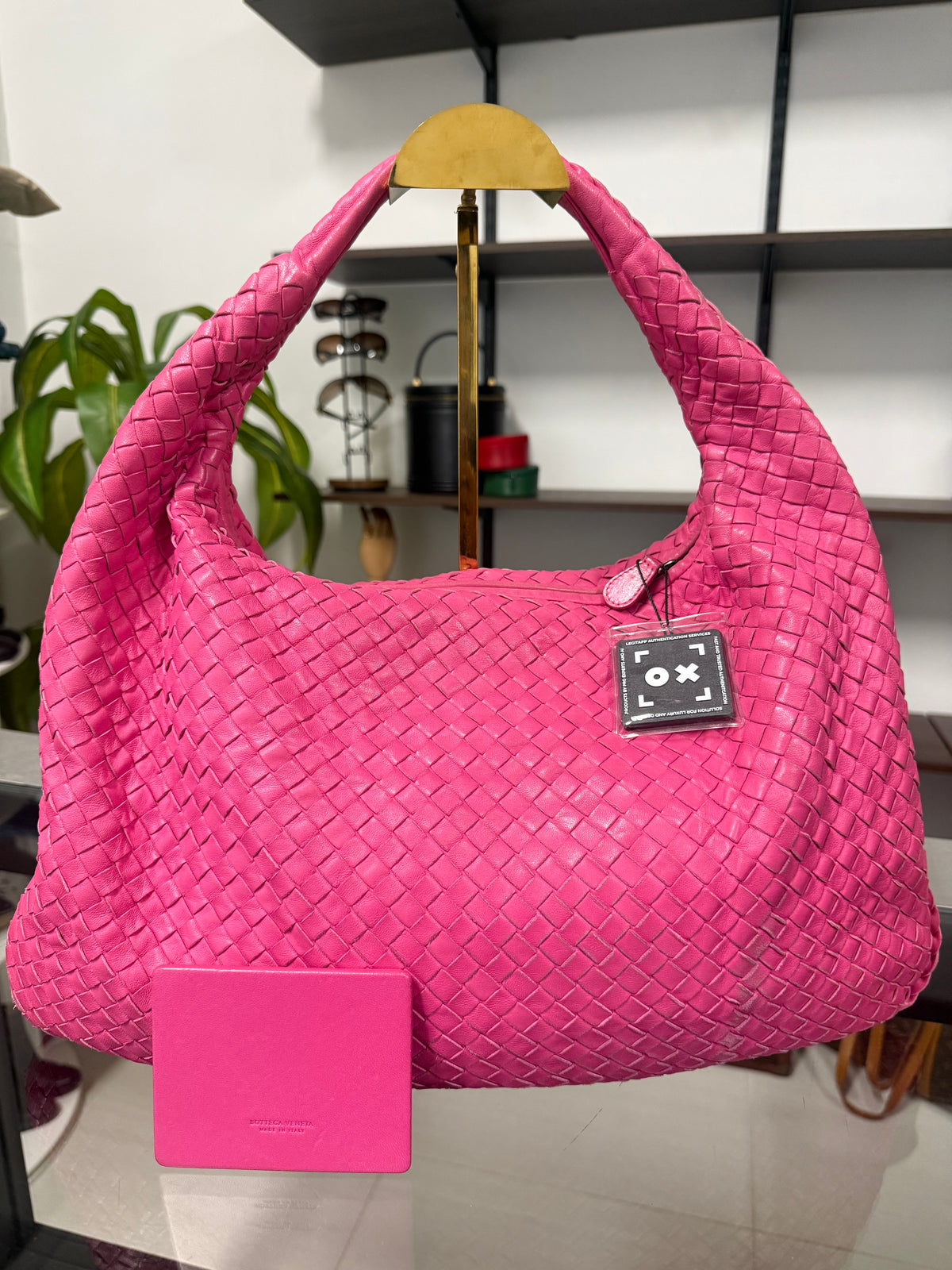Intrecciato Medium Hobo Pink Shoulder Bag