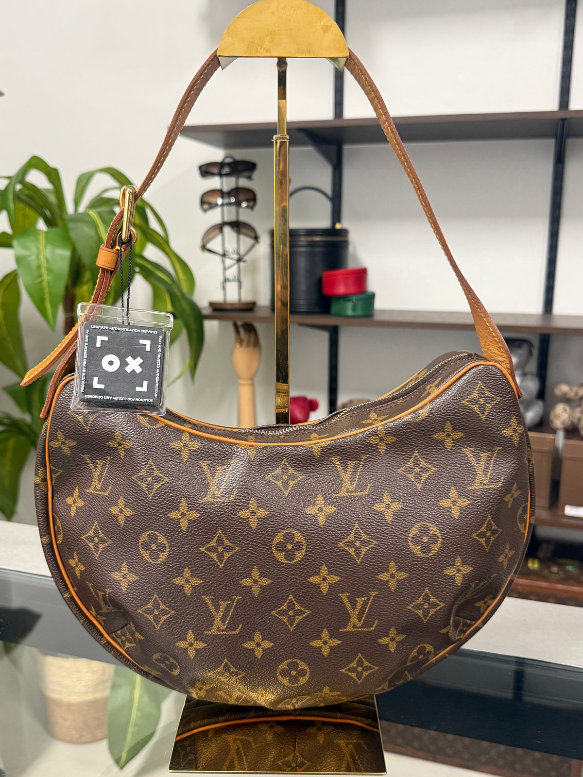 Croissant MM Monogram Shoulder Bag M51512 Monogram Canvas