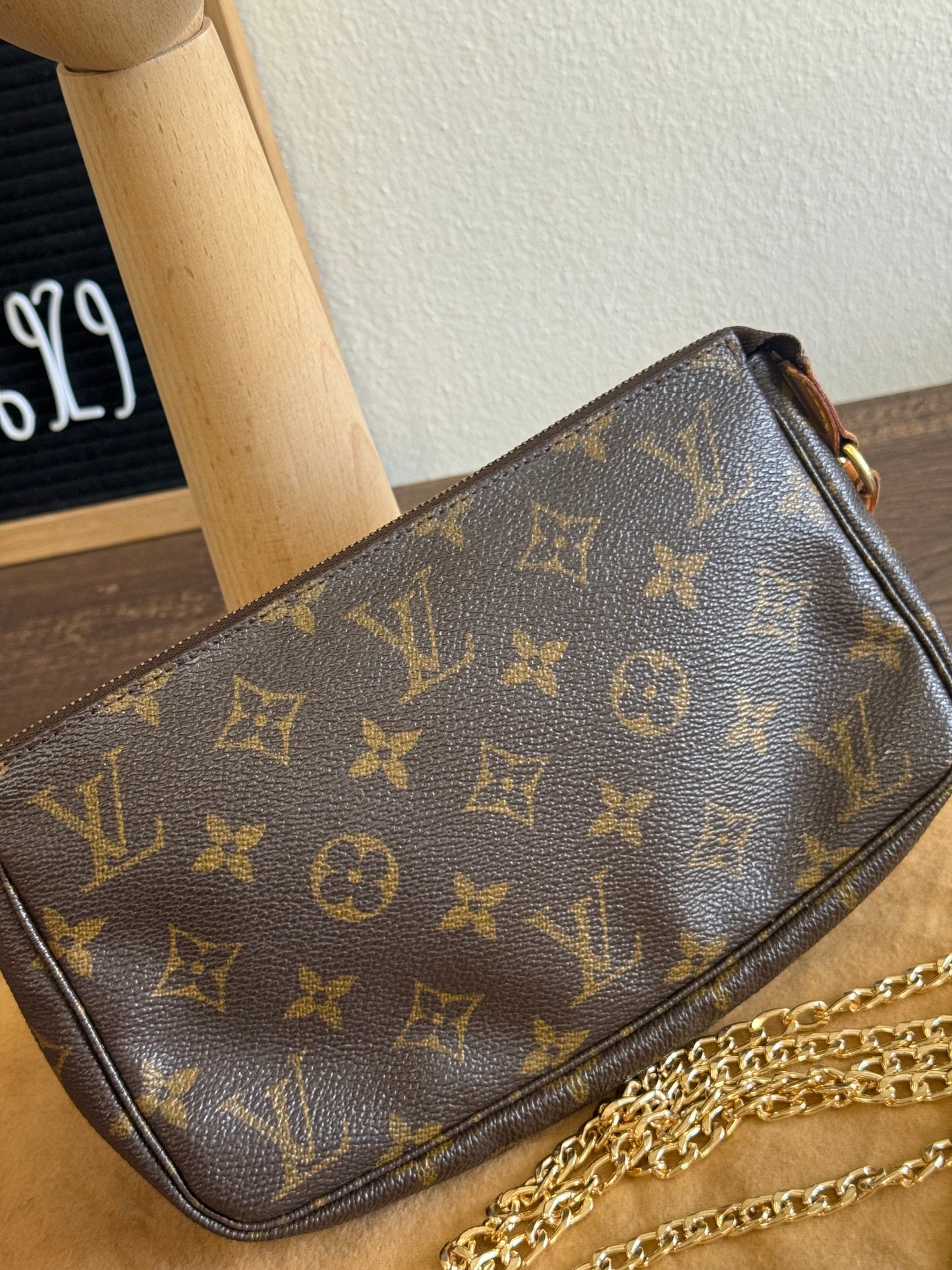 POCHETTE ACCESSORIES VI0040