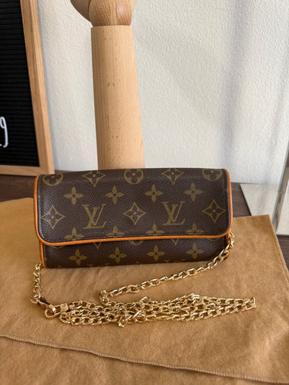 TWIN POCHETTE PM