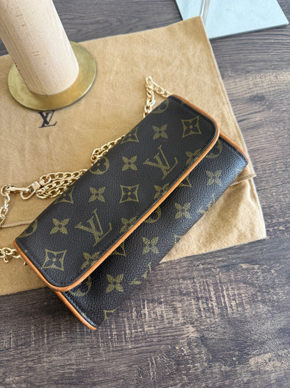 TWIN POCHETTE PM