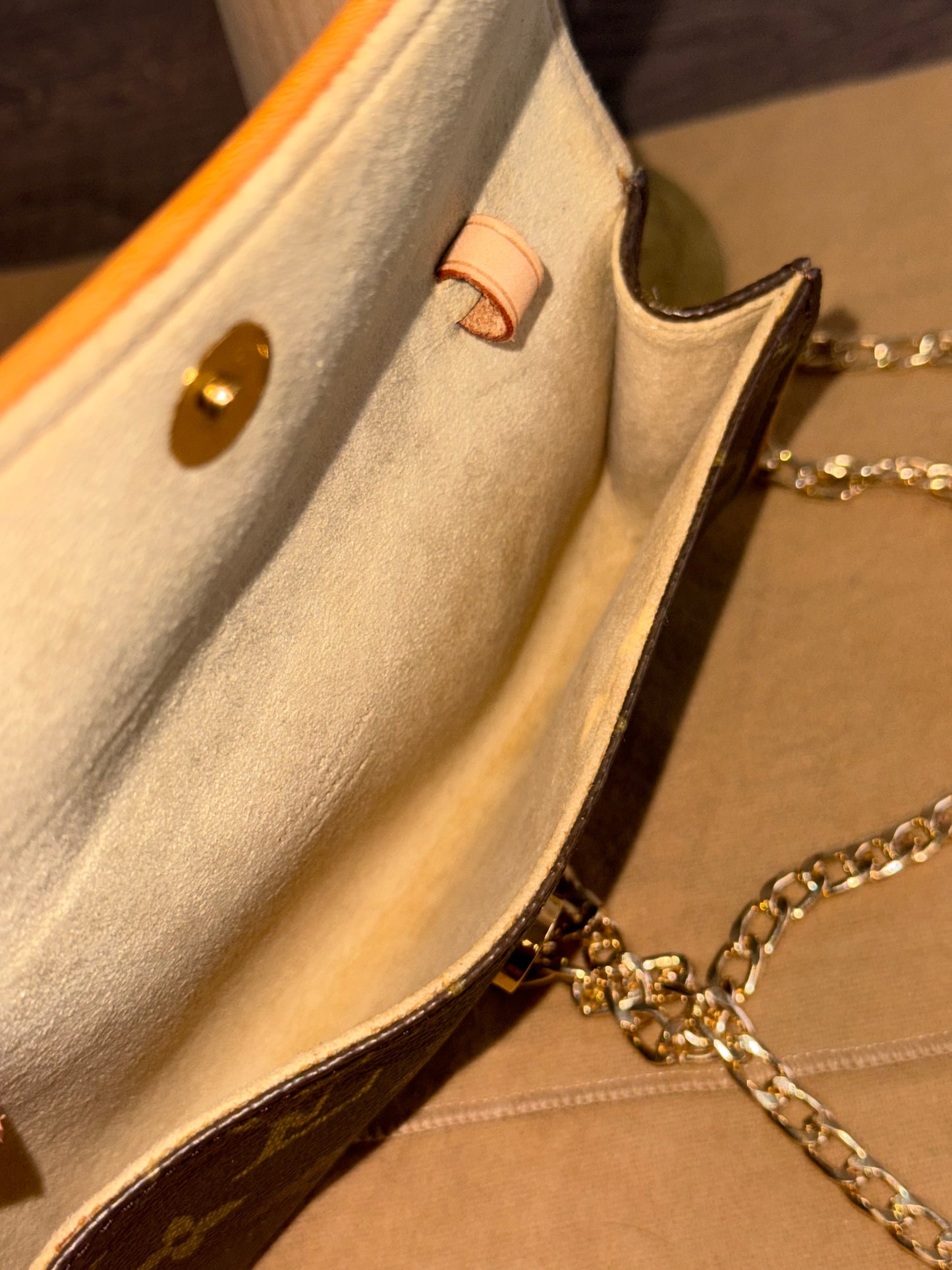 TWIN POCHETTE PM