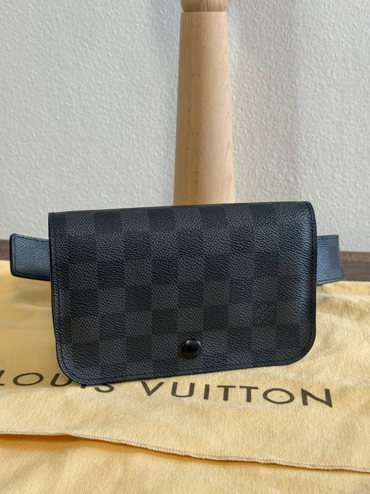 DAMIER GRAPHITE BUM BAG