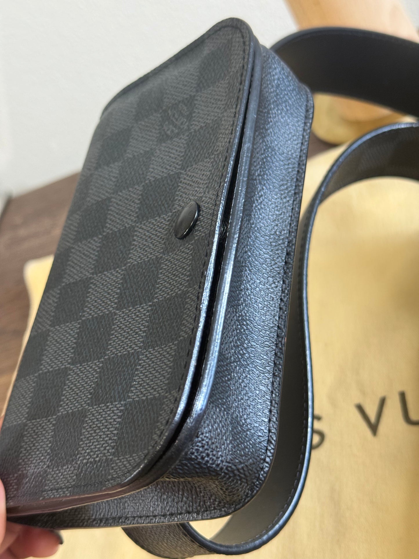 DAMIER GRAPHITE BUM BAG
