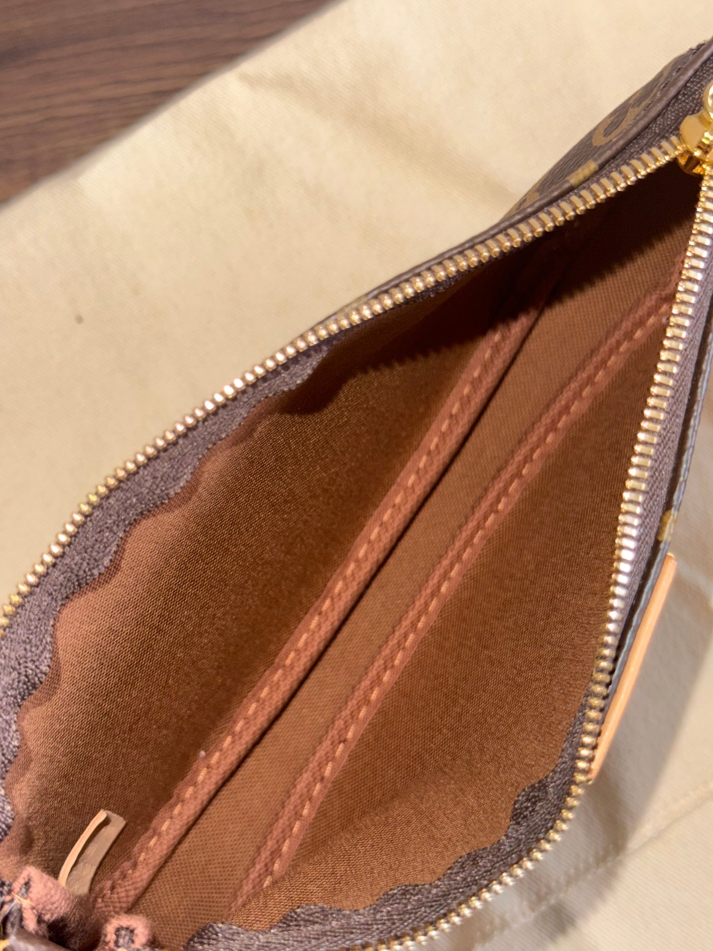 SMALL POCHETTE FROM MULTI-POCHETTE