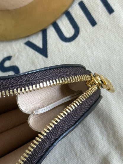 LOUIS VUITTON COIN PURSE