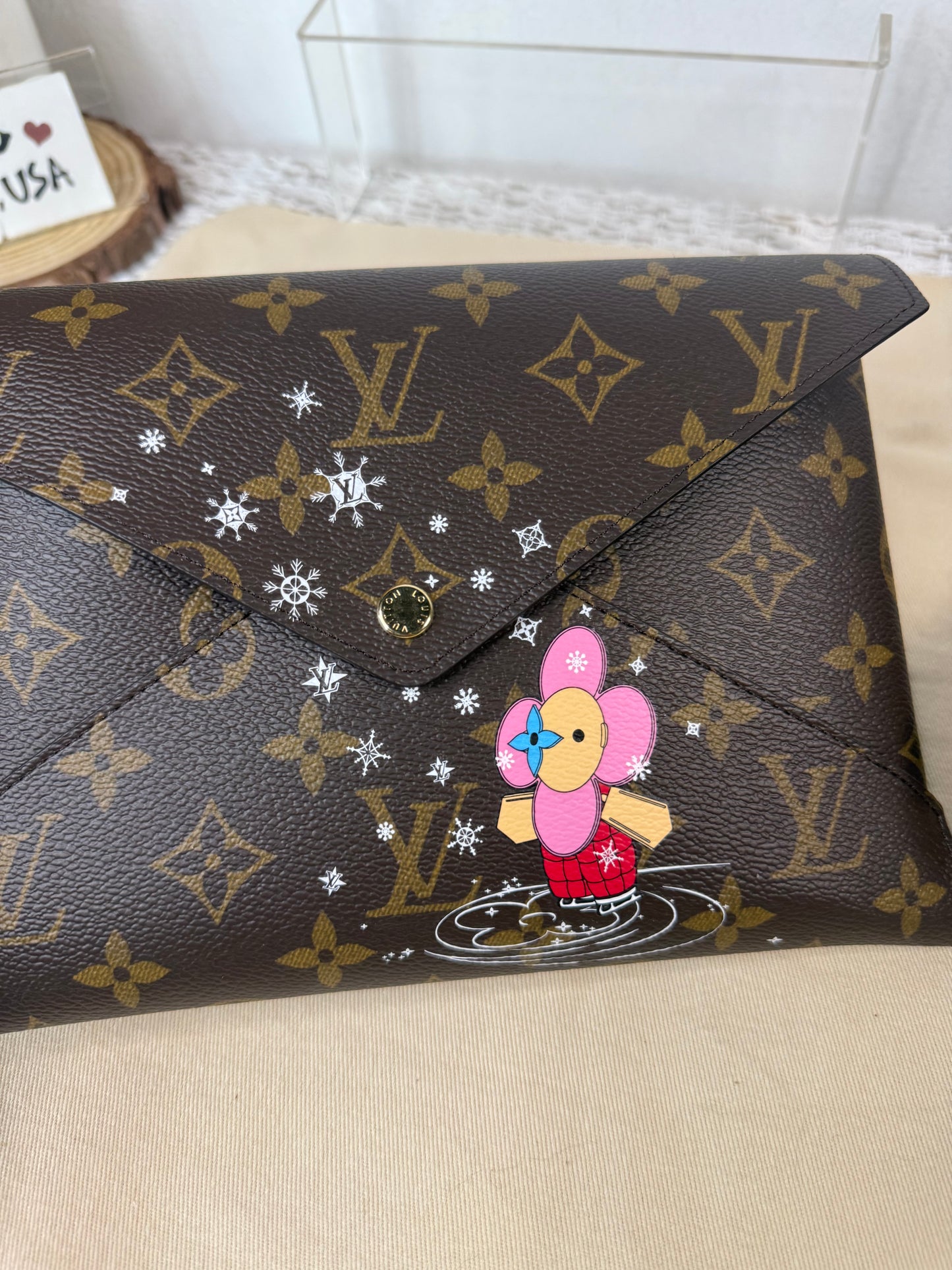 LOUIS VUITTON MONOGRAM CANVAS CHRISTMAS ANIMATION VIVIENNE KIRIGAMI POCHETTE SET