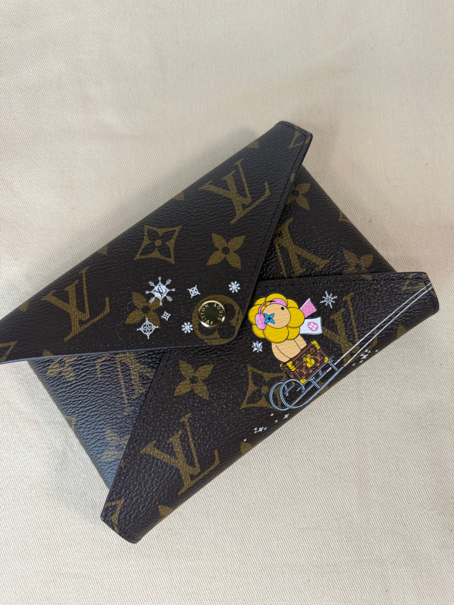 LOUIS VUITTON MONOGRAM CANVAS CHRISTMAS ANIMATION VIVIENNE KIRIGAMI POCHETTE SET