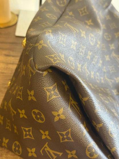 LOUIS VUITTON ARTSY MM MONOGRAM CANVAS