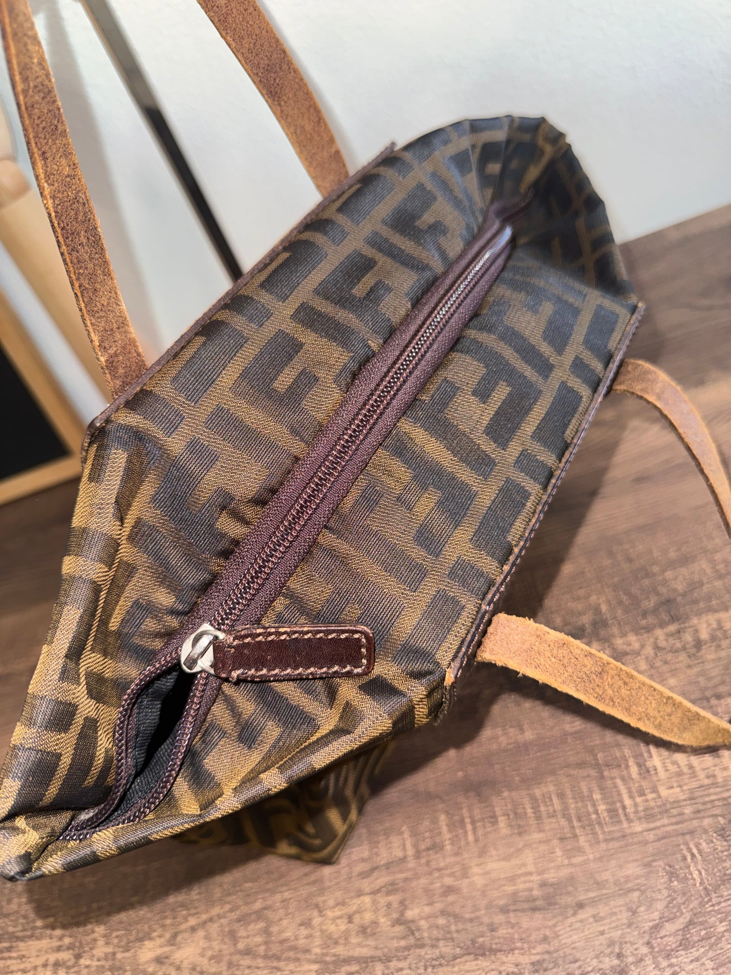 FENDI TOTE