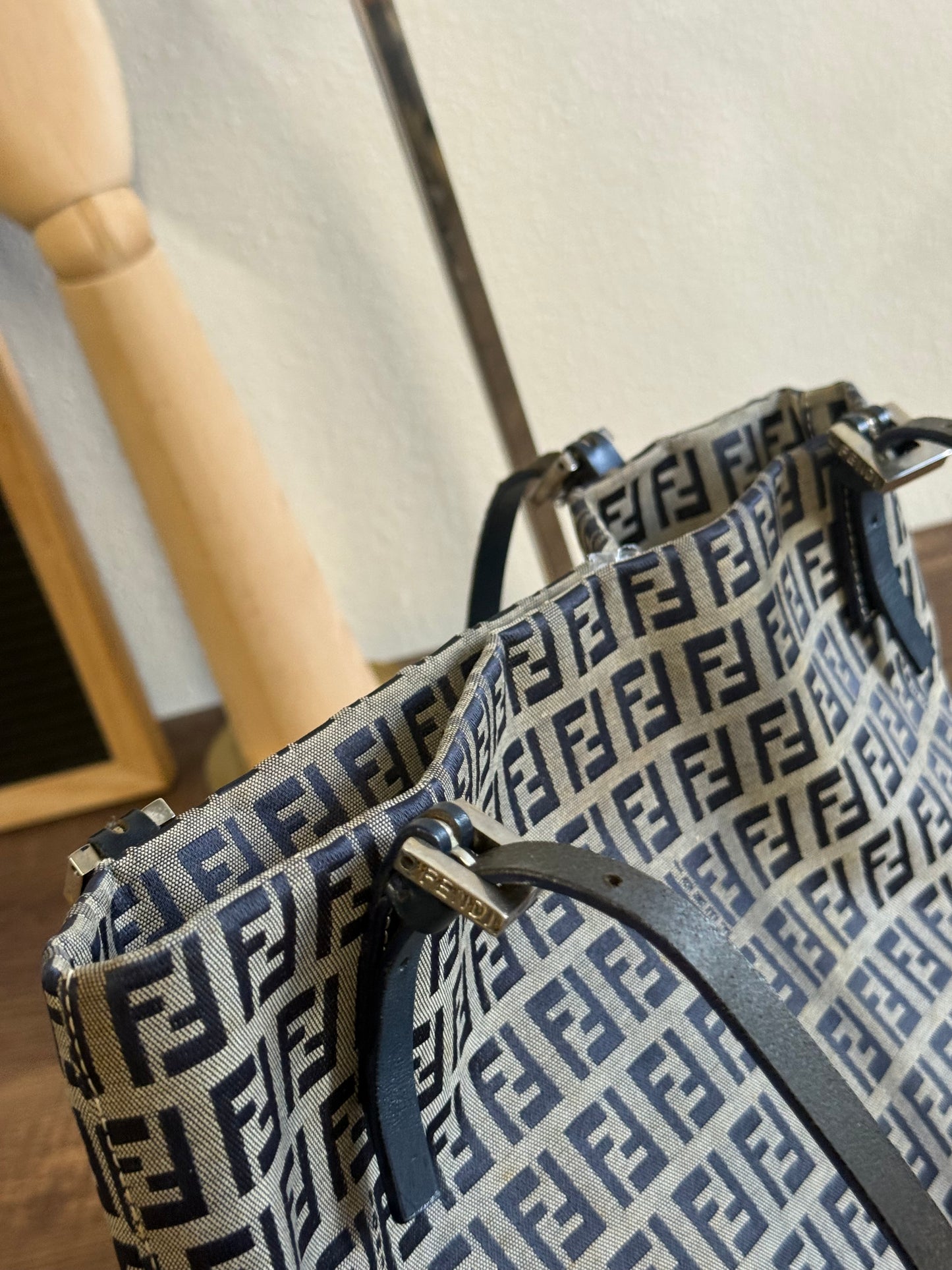 FENDI BLUE