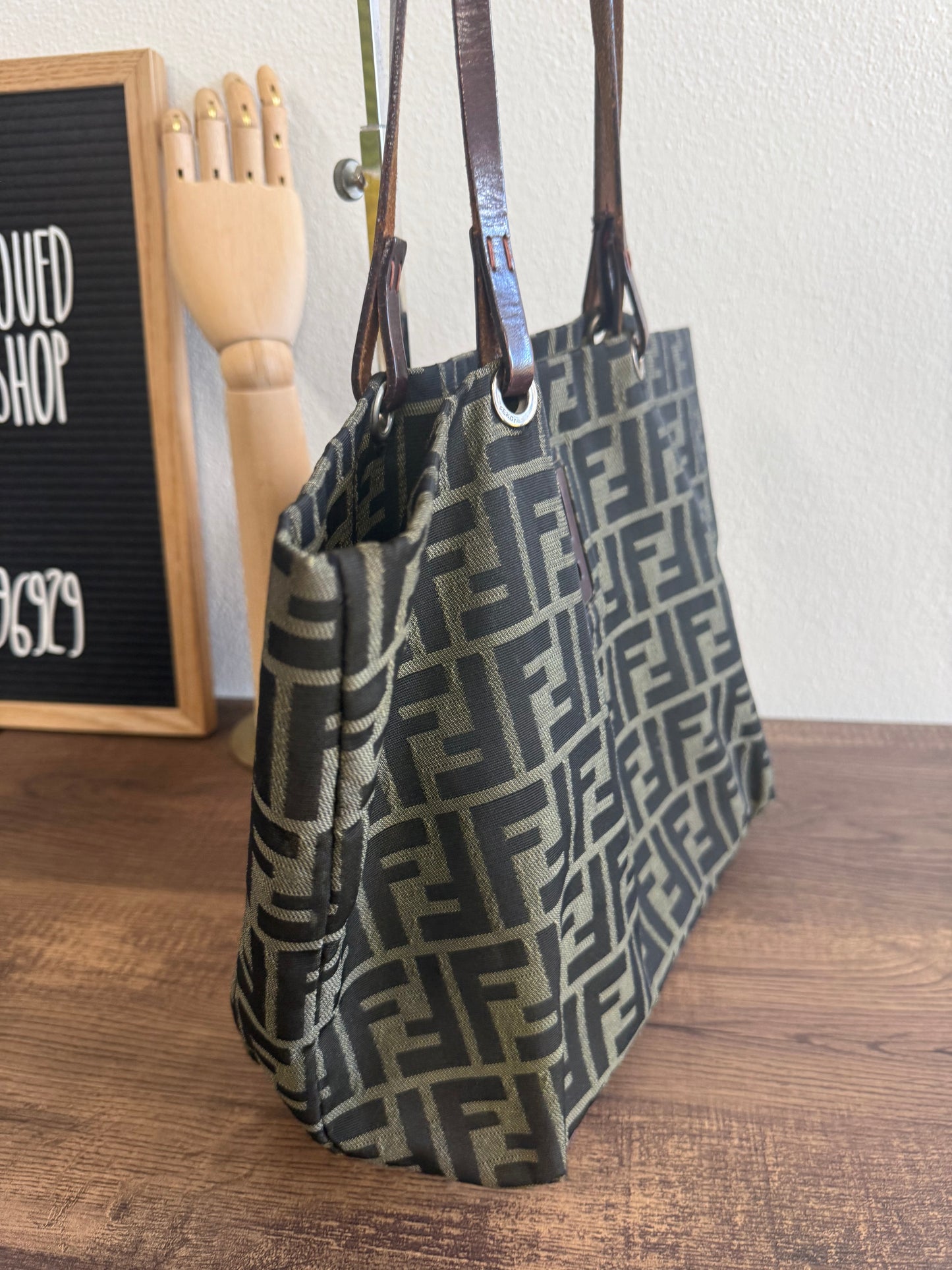 FENDI TOTE