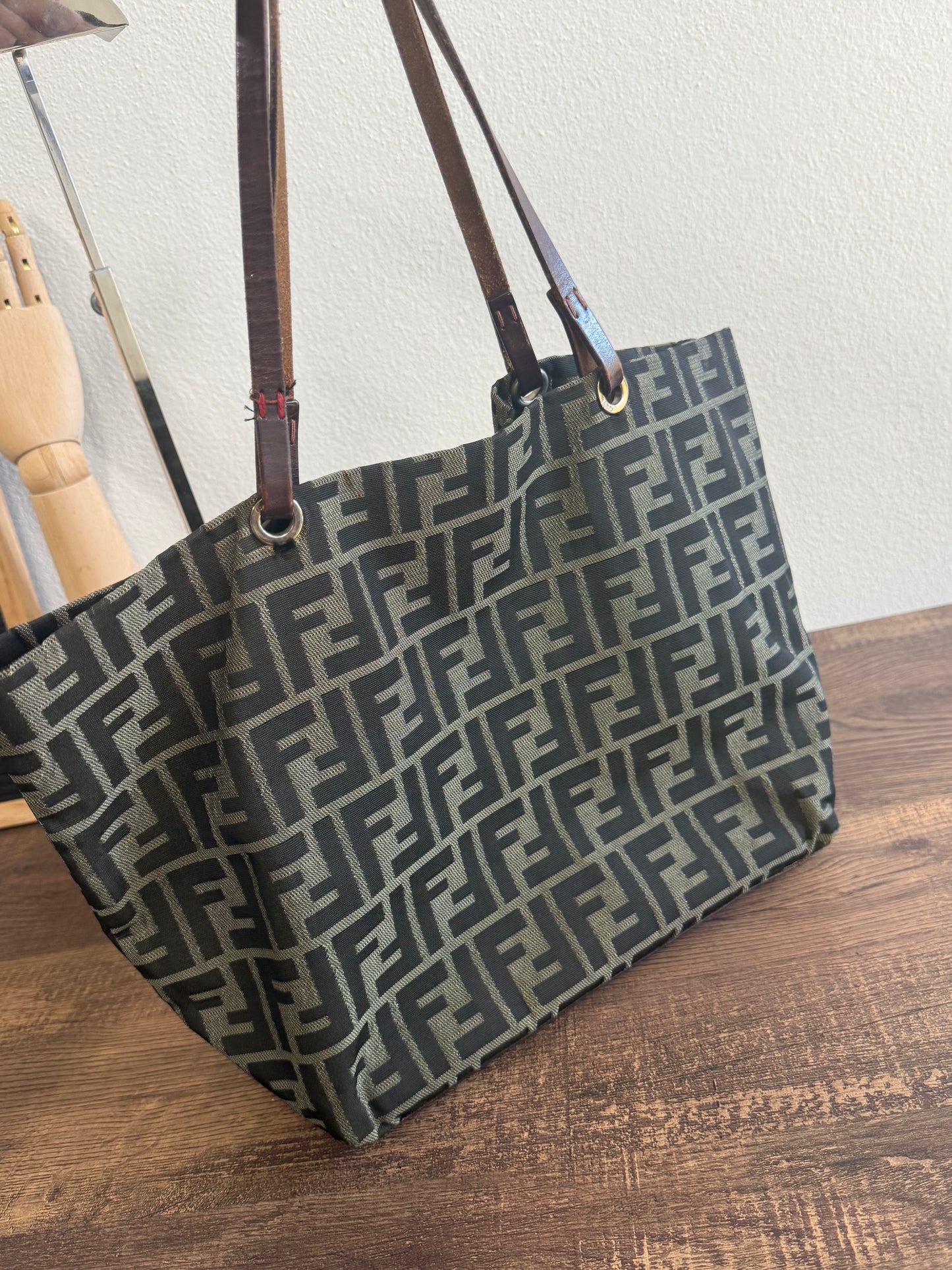 FENDI TOTE