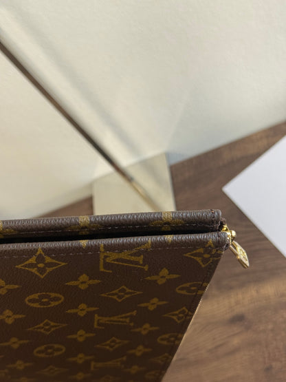 Louis Vuitton Monogram Canvas Poche Documents Case