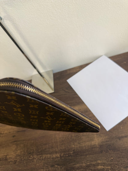 Louis Vuitton Monogram Canvas Poche Documents Case