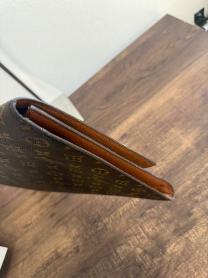 LOUIS VUITTON Monogram Porte Envelope Clutch Bag