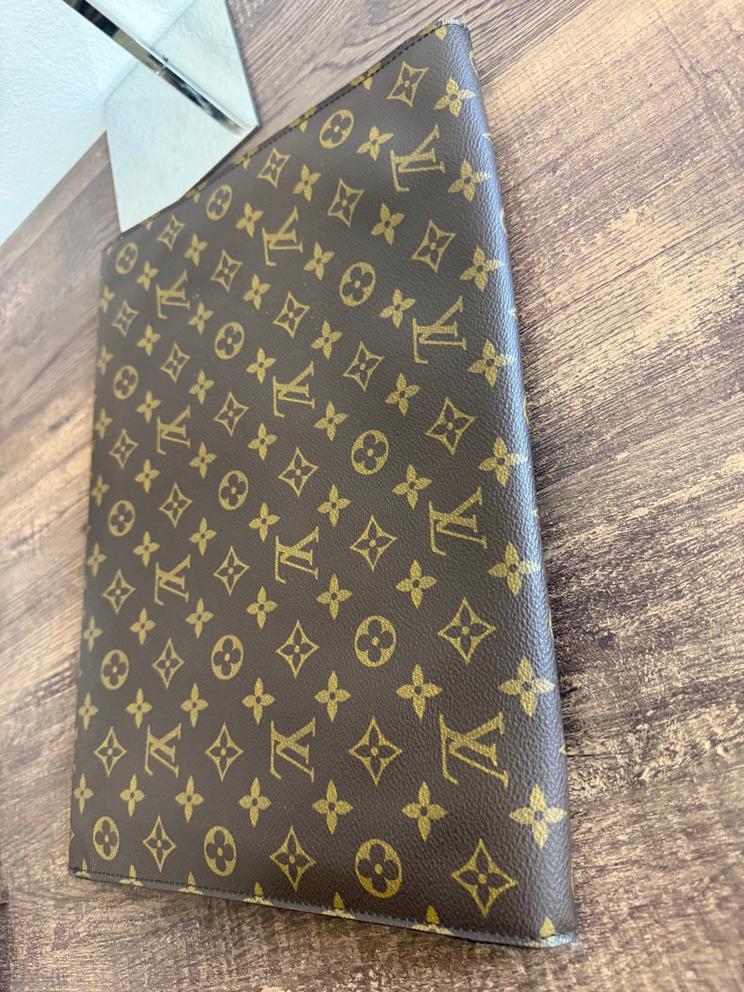 LOUIS VUITTON Monogram Porte Envelope Clutch Bag