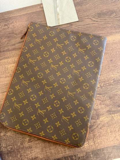 Louis Vuitton Vintage Poche Documents Case Monogram Canvas