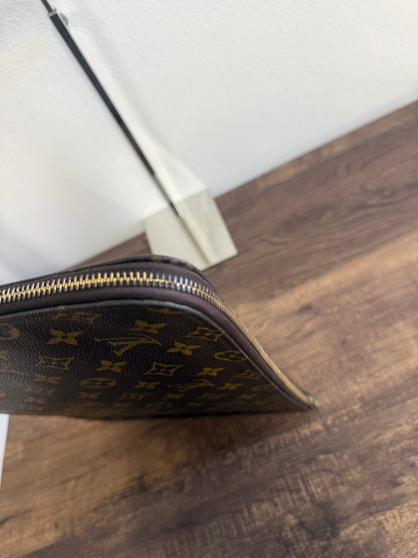 Louis Vuitton Monogram Poche Documents Portfolio Case