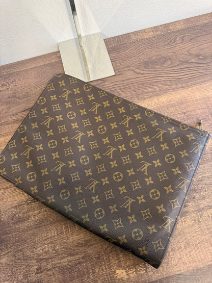Louis Vuitton Monogram Poche Documents Portfolio Case