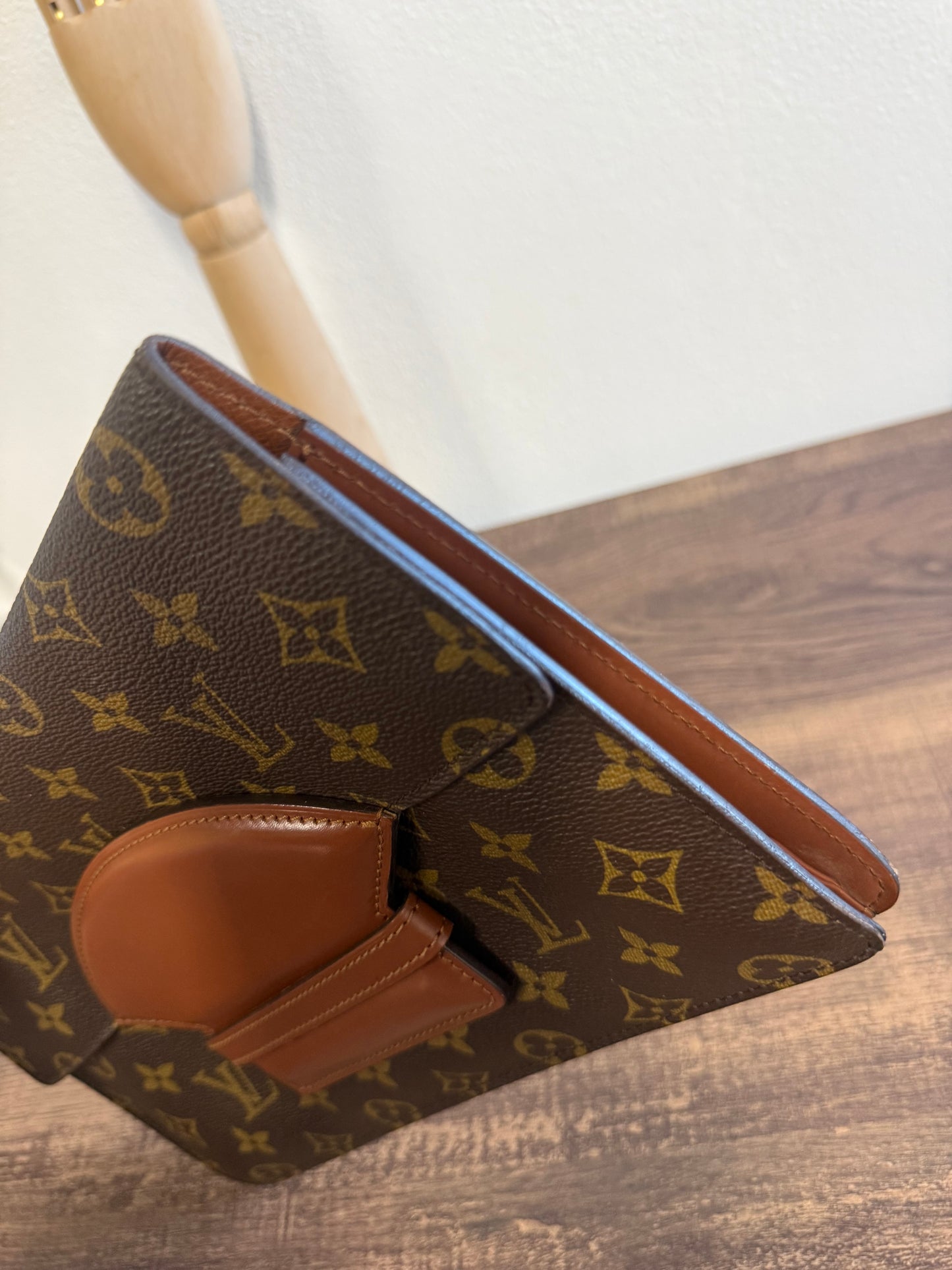 Louis Vuitton Monogram Chaillot clutch