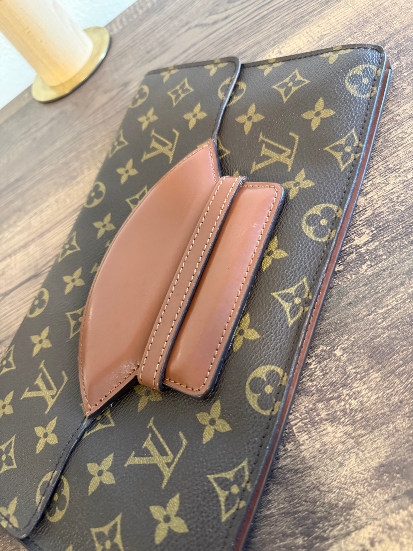 Louis Vuitton Monogram Chaillot clutch