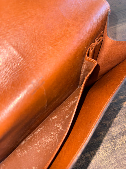 Louis Vuitton Monogram Chaillot clutch
