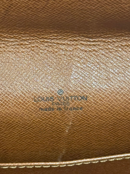 Louis Vuitton Monogram Chaillot clutch