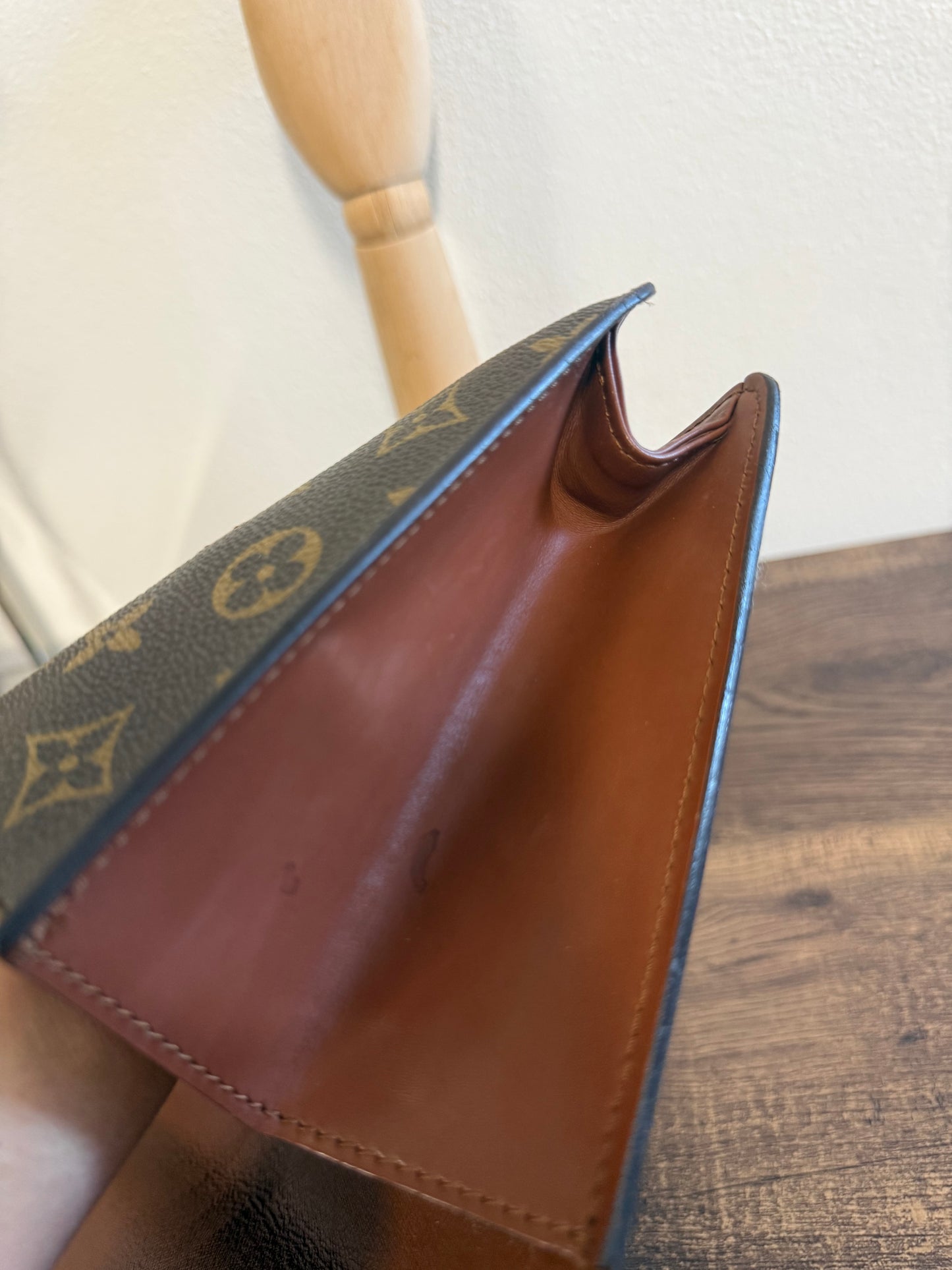Louis Vuitton Monogram Chaillot clutch