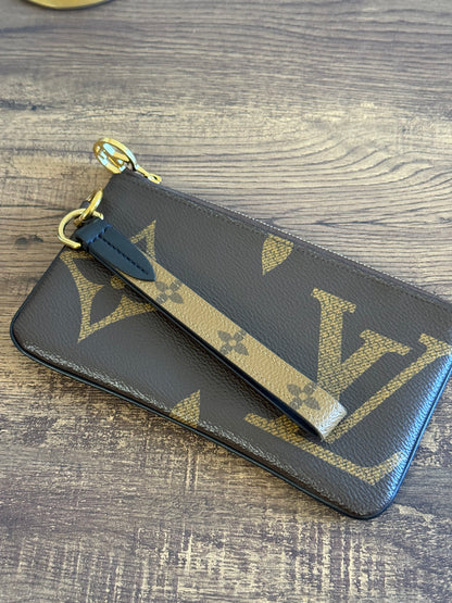 LOUIS VUITTON MAIN POUCH FROM TRIO POUCHES IN GIANT MONOGRAM