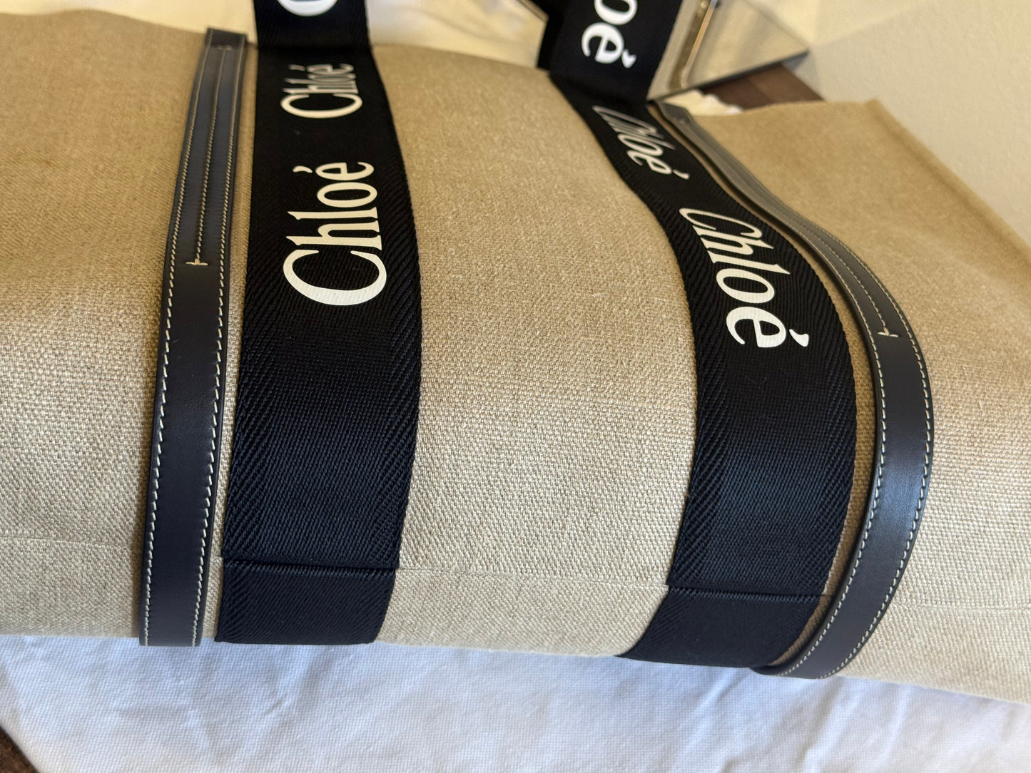 CHLOE WOODY LARGE TOTE BAG - BEIGE IN BLACK/NAVY BLUE - LINEN CANVAS