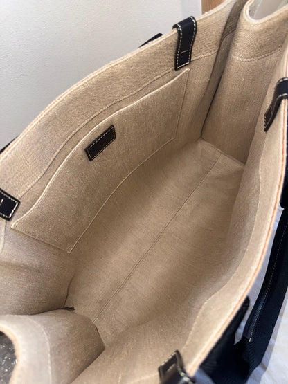 CHLOE WOODY LARGE TOTE BAG - BEIGE IN BLACK/NAVY BLUE - LINEN CANVAS